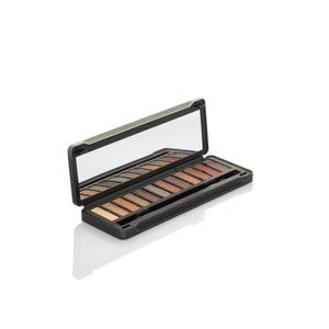 TAHARI Warm Nudes Eyeshadow Palette